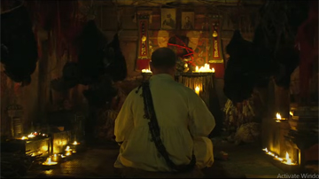 Salah satu scene dari daftar film (the wailing 2016)